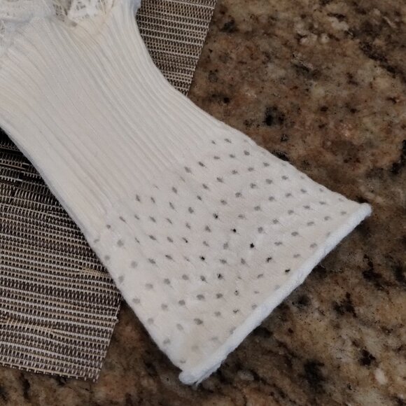 Sioni Milano Ribbed Lace Long Sleeve Mockneck Top Eggshell Size M NWT - Picture 7 of 12